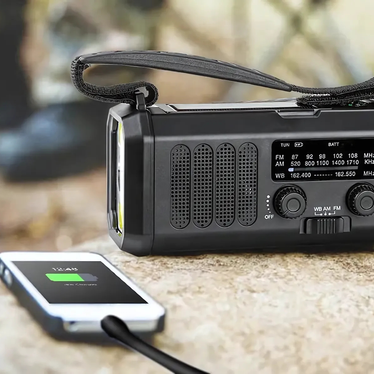 Notfallradio 10000mAh – Solar, Handkurbel & USB