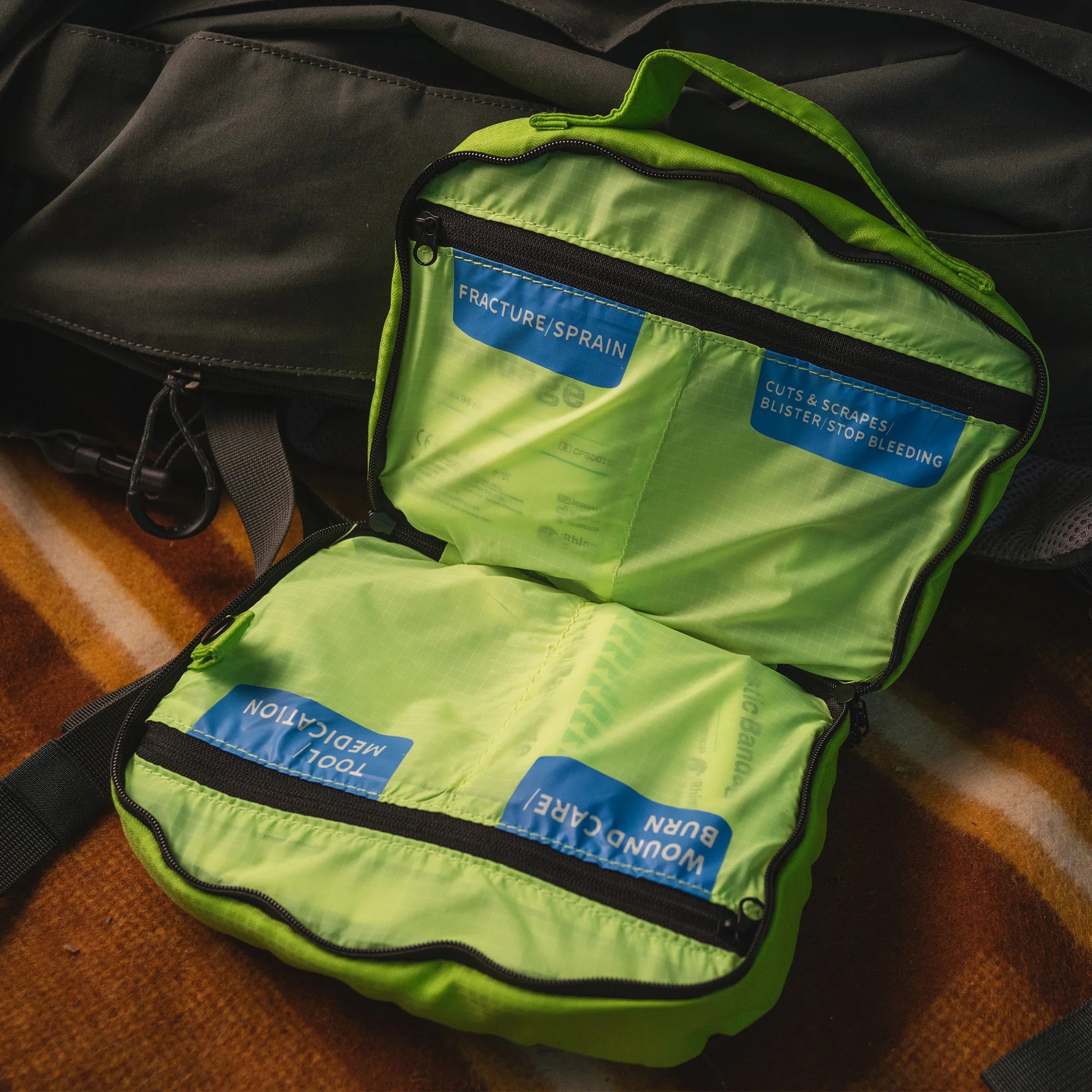 RHINO RESCUE Professionelles Erste-Hilfe-Set – Pro- und Basic-Paket