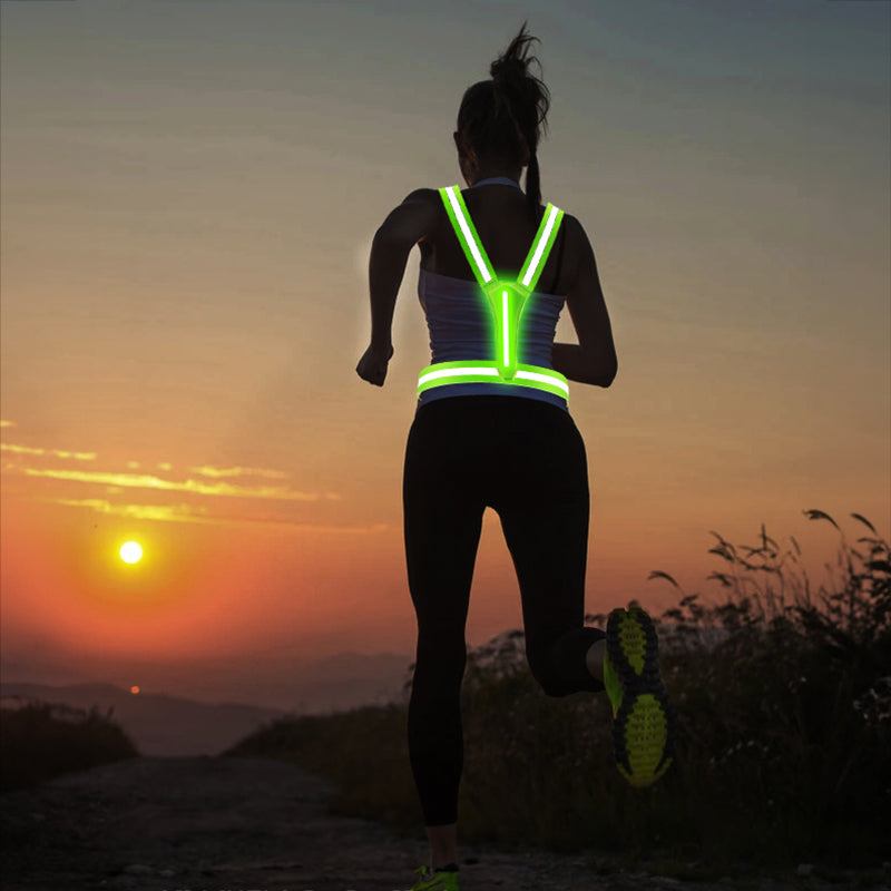 GlowGuard – Dein leuchtender Schutzengel bei Dunkelheit!