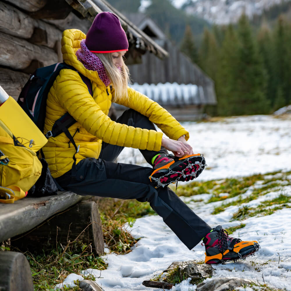 Schuhspikes für sicheren Halt – Universal Schuhspikes für Winterwanderungen